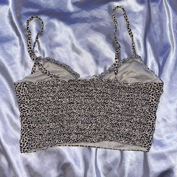 animal print tank top - Picture 3 of 4